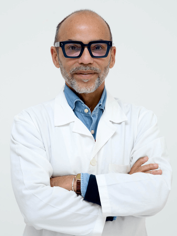 L. Jorge Jacinto, MD