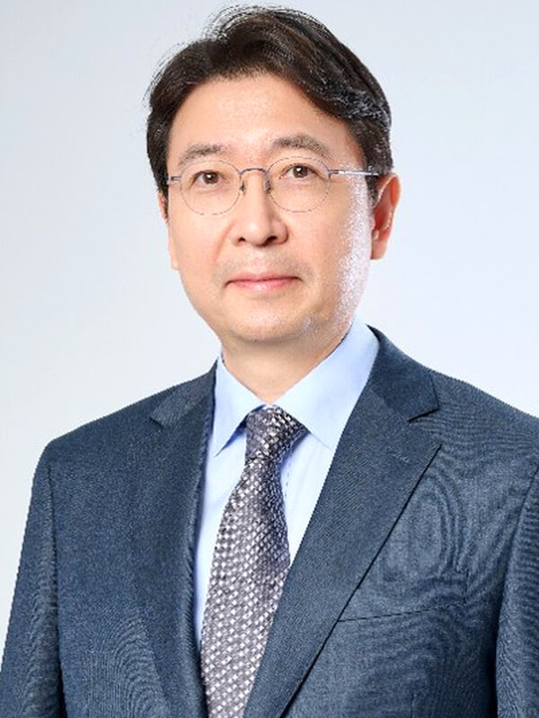 Yoon Ghil Park, MD